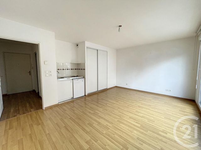 Appartement Studio à louer - 1 pièce - 28.04 m2 - NANCY - 54 - LORRAINE - Century 21 Joël Pierre Immobilier