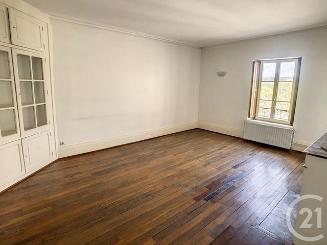 Appartement F2 à louer - 2 pièces - 49.31 m2 - NANCY - 54 - LORRAINE - Century 21 Joël Pierre Immobilier