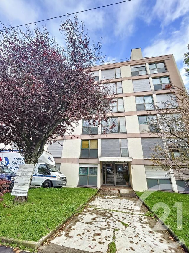 Appartement F1 à louer - 1 pièce - 23.35 m2 - NANCY - 54 - LORRAINE - Century 21 Joël Pierre Immobilier