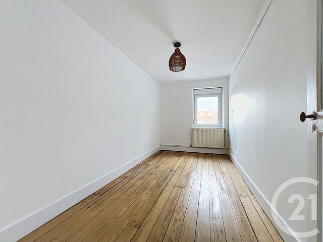 Appartement F3 à louer - 3 pièces - 83.0 m2 - NANCY - 54 - LORRAINE - Century 21 Joël Pierre Immobilier