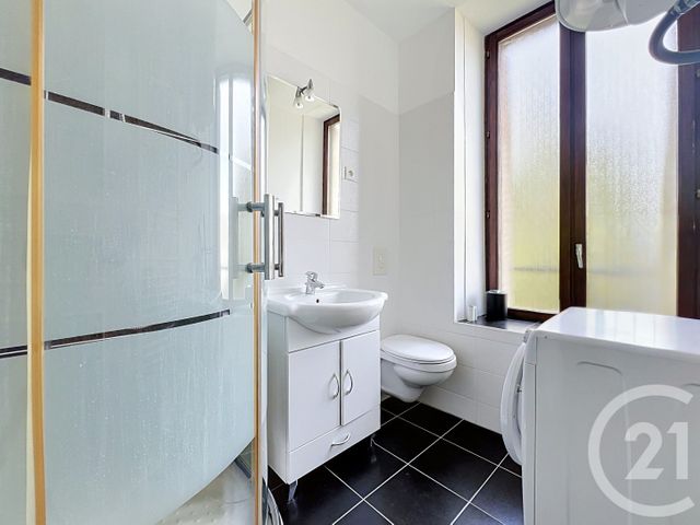 Appartement F3 à louer - 3 pièces - 43.38 m2 - NANCY - 54 - LORRAINE - Century 21 Joël Pierre Immobilier