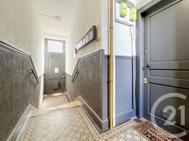 Appartement F3 à louer - 3 pièces - 43.38 m2 - NANCY - 54 - LORRAINE - Century 21 Joël Pierre Immobilier