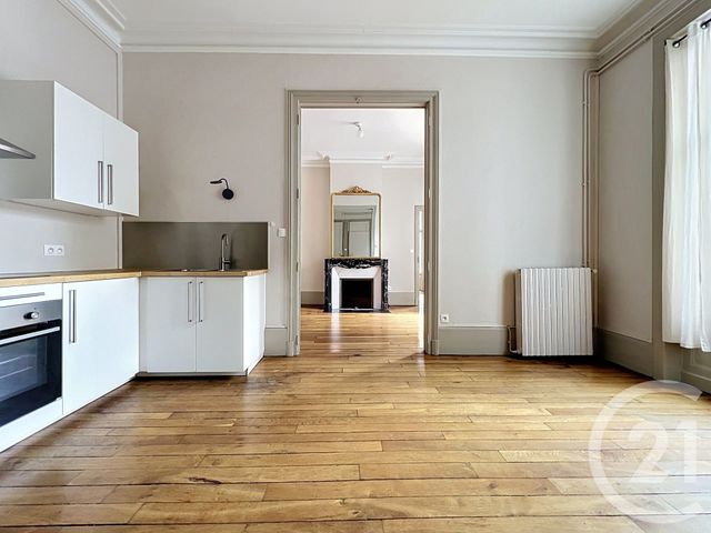 Appartement F3 à louer - 3 pièces - 61.31 m2 - NANCY - 54 - LORRAINE - Century 21 Joël Pierre Immobilier