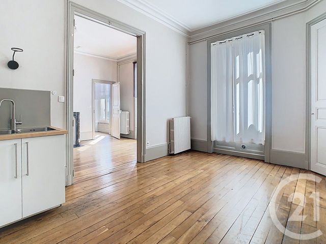Appartement F3 à louer - 3 pièces - 61.31 m2 - NANCY - 54 - LORRAINE - Century 21 Joël Pierre Immobilier