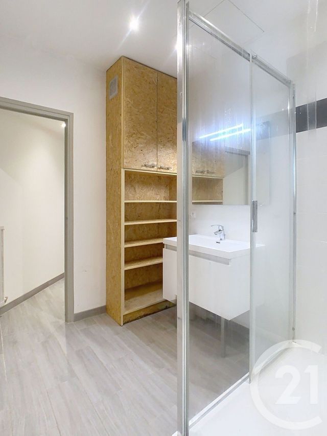 Appartement F3 à louer - 3 pièces - 61.31 m2 - NANCY - 54 - LORRAINE - Century 21 Joël Pierre Immobilier