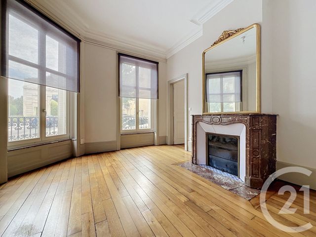 Appartement F3 à louer - 3 pièces - 61.31 m2 - NANCY - 54 - LORRAINE - Century 21 Joël Pierre Immobilier