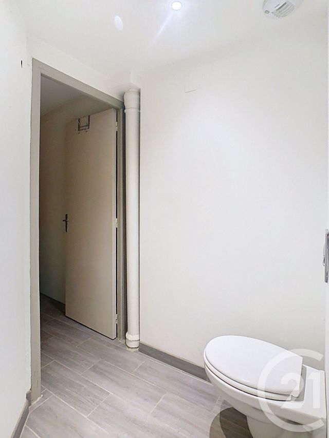 Appartement F3 à louer - 3 pièces - 61.31 m2 - NANCY - 54 - LORRAINE - Century 21 Joël Pierre Immobilier