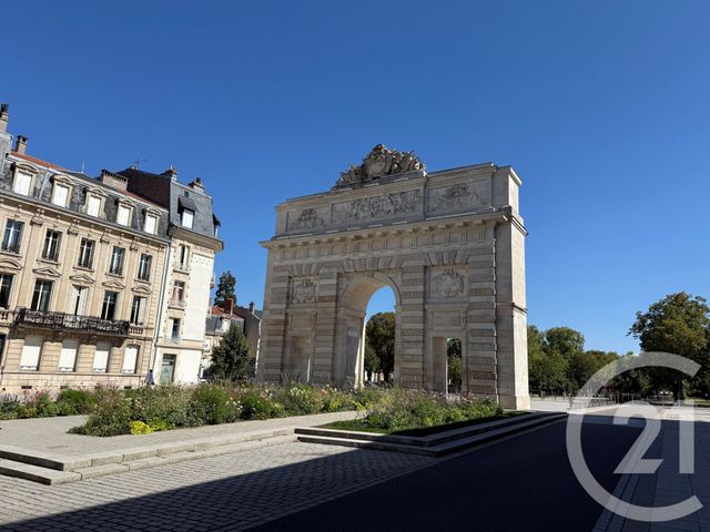 Appartement F3 à louer - 3 pièces - 61.31 m2 - NANCY - 54 - LORRAINE - Century 21 Joël Pierre Immobilier
