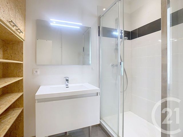 Appartement F3 à louer - 3 pièces - 61.31 m2 - NANCY - 54 - LORRAINE - Century 21 Joël Pierre Immobilier