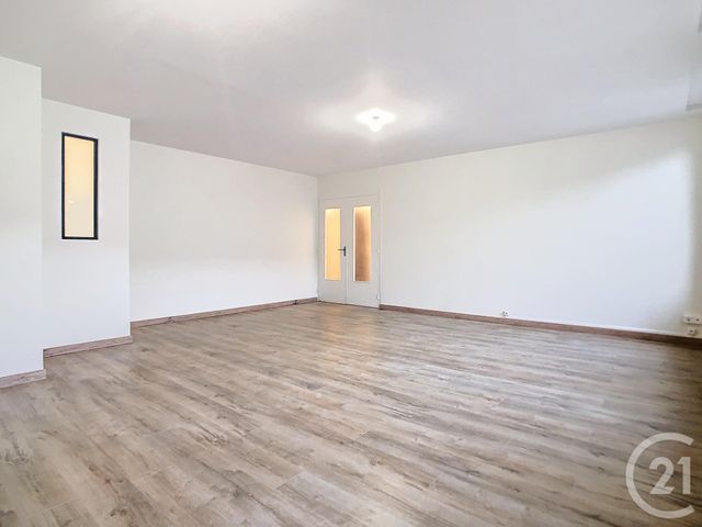 Appartement F3 à louer - 3 pièces - 94.95 m2 - NANCY - 54 - LORRAINE - Century 21 Joël Pierre Immobilier