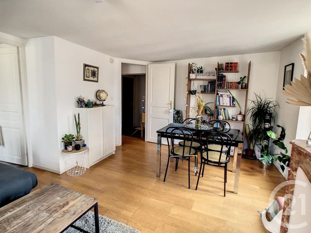 Appartement F2 à louer - 2 pièces - 56.0 m2 - NANCY - 54 - LORRAINE - Century 21 Joël Pierre Immobilier