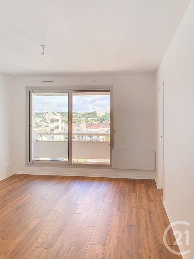 Appartement F1 à louer - 1 pièce - 28.12 m2 - NANCY - 54 - LORRAINE - Century 21 Joël Pierre Immobilier