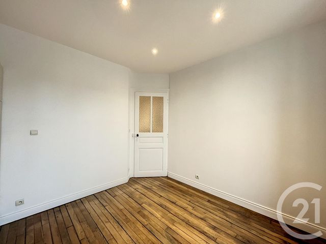 Appartement F2 à louer - 2 pièces - 47.25 m2 - NANCY - 54 - LORRAINE - Century 21 Joël Pierre Immobilier