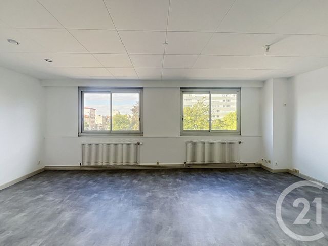 Appartement F5 à vendre - 6 pièces - 103.25 m2 - VANDOEUVRE LES NANCY - 54 - LORRAINE - Century 21 Joël Pierre Immobilier
