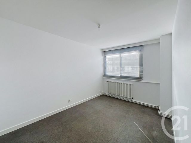 Appartement F5 à vendre - 6 pièces - 103.25 m2 - VANDOEUVRE LES NANCY - 54 - LORRAINE - Century 21 Joël Pierre Immobilier