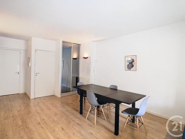 Appartement F2 à louer - 2 pièces - 65.91 m2 - NANCY - 54 - LORRAINE - Century 21 Joël Pierre Immobilier