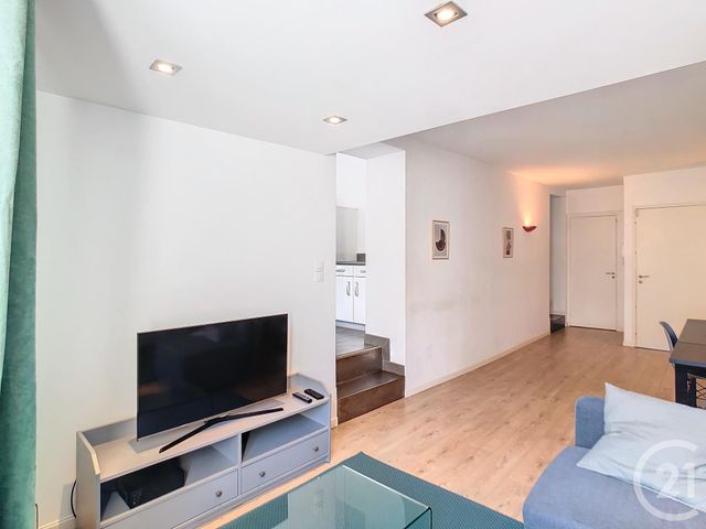 Appartement F2 à louer - 2 pièces - 65.91 m2 - NANCY - 54 - LORRAINE - Century 21 Joël Pierre Immobilier