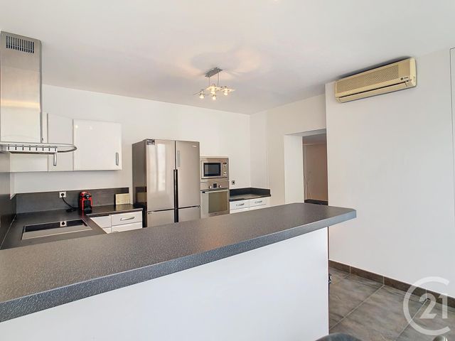Appartement F2 à louer - 2 pièces - 65.91 m2 - NANCY - 54 - LORRAINE - Century 21 Joël Pierre Immobilier