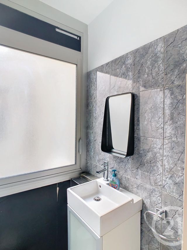 Appartement F2 à louer - 2 pièces - 65.91 m2 - NANCY - 54 - LORRAINE - Century 21 Joël Pierre Immobilier