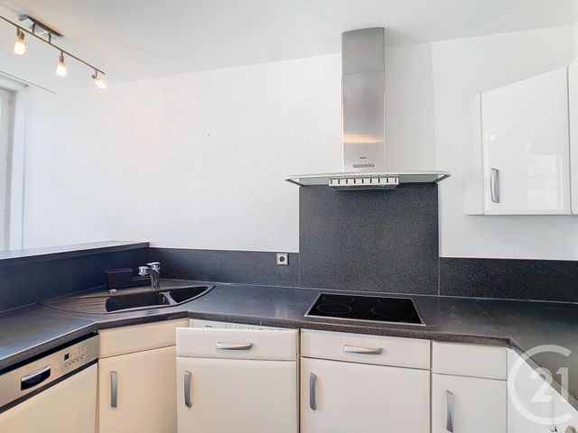 Appartement F2 à louer - 2 pièces - 65.91 m2 - NANCY - 54 - LORRAINE - Century 21 Joël Pierre Immobilier