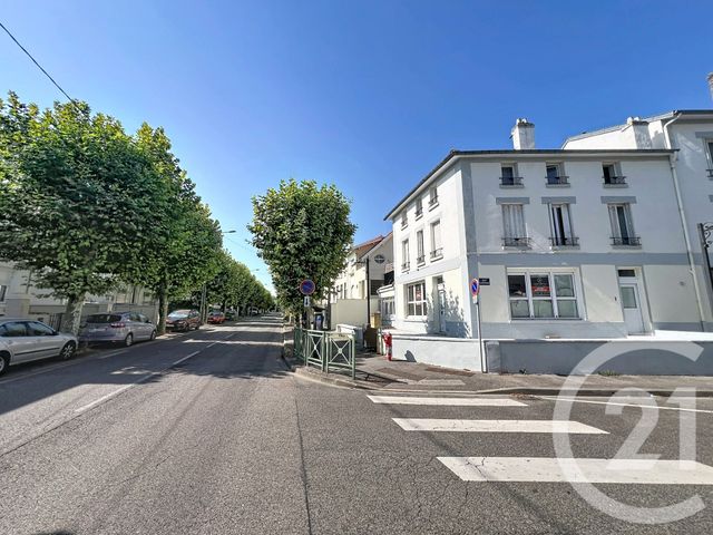 Appartement à louer - 2 pièces - 120.0 m2 - JARVILLE LA MALGRANGE - 54 - LORRAINE - Century 21 Joël Pierre Immobilier