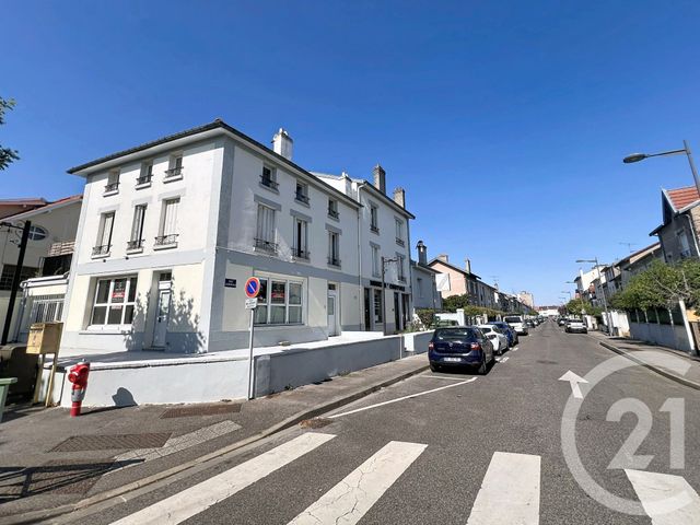 Appartement à louer - 2 pièces - 120.0 m2 - JARVILLE LA MALGRANGE - 54 - LORRAINE - Century 21 Joël Pierre Immobilier