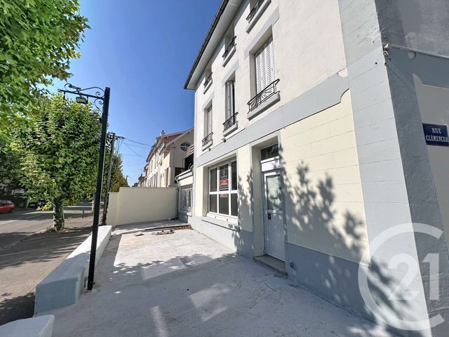 Appartement à louer - 2 pièces - 120.0 m2 - JARVILLE LA MALGRANGE - 54 - LORRAINE - Century 21 Joël Pierre Immobilier