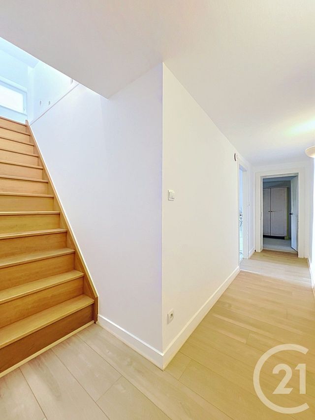 Appartement Duplex à louer - 4 pièces - 103.18 m2 - NANCY - 54 - LORRAINE - Century 21 Joël Pierre Immobilier