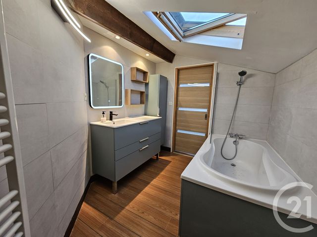 Appartement F3 à louer - 3 pièces - 78.51 m2 - NANCY - 54 - LORRAINE - Century 21 Joël Pierre Immobilier