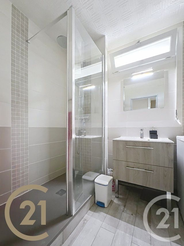 Appartement F3 à vendre - 3 pièces - 69.77 m2 - VANDOEUVRE LES NANCY - 54 - LORRAINE - Century 21 Joël Pierre Immobilier