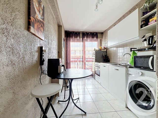 Appartement F3 à louer - 3 pièces - 73.44 m2 - NANCY - 54 - LORRAINE - Century 21 Joël Pierre Immobilier