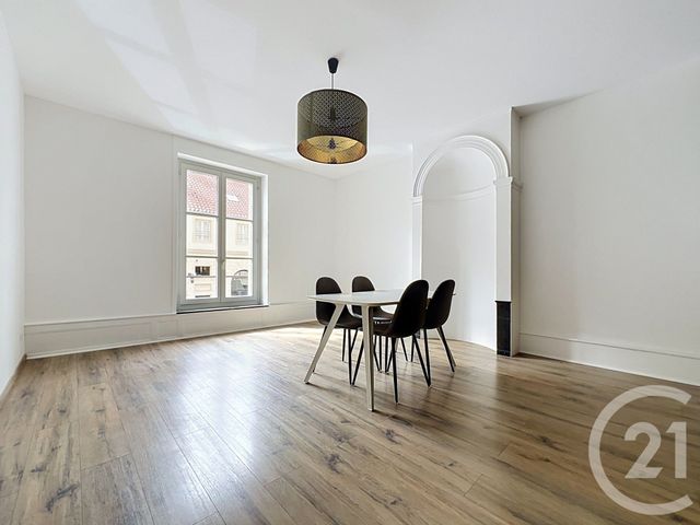 Appartement à louer - 2 pièces - 48.08 m2 - NANCY - 54 - LORRAINE - Century 21 Joël Pierre Immobilier