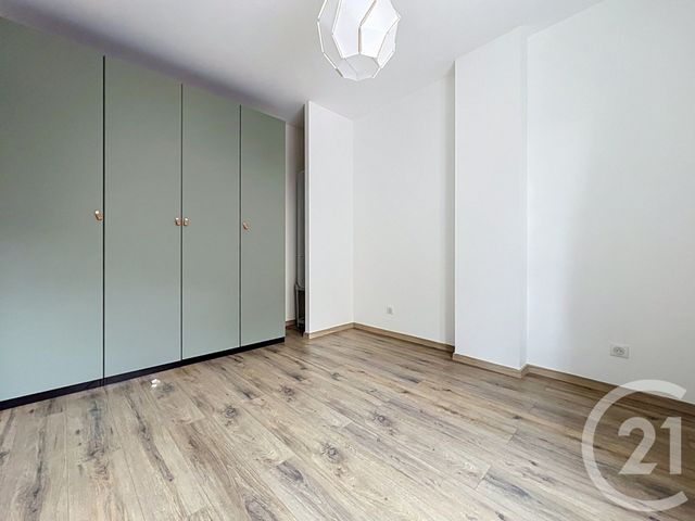 Appartement à louer - 2 pièces - 48.08 m2 - NANCY - 54 - LORRAINE - Century 21 Joël Pierre Immobilier