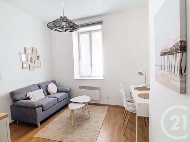 Appartement F2 à louer - 2 pièces - 25.0 m2 - NANCY - 54 - LORRAINE - Century 21 Joël Pierre Immobilier