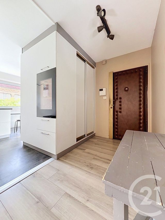 Appartement F4 à louer - 4 pièces - 108.66 m2 - NANCY - 54 - LORRAINE - Century 21 Joël Pierre Immobilier