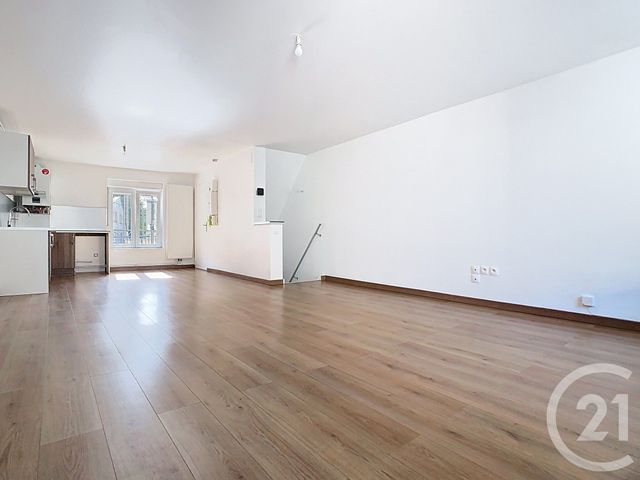 Appartement Souplex à louer - 3 pièces - 73.0 m2 - MALZEVILLE - 54 - LORRAINE - Century 21 Joël Pierre Immobilier