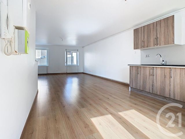 Appartement Souplex à louer - 3 pièces - 73.0 m2 - MALZEVILLE - 54 - LORRAINE - Century 21 Joël Pierre Immobilier