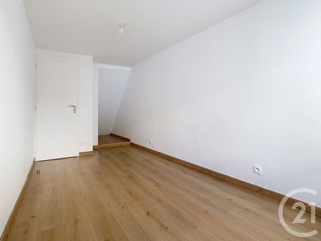Appartement Souplex à louer - 3 pièces - 73.0 m2 - MALZEVILLE - 54 - LORRAINE - Century 21 Joël Pierre Immobilier