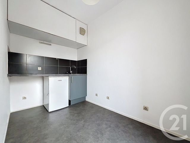 Appartement Studio à louer - 1 pièce - 31.83 m2 - NANCY - 54 - LORRAINE - Century 21 Joël Pierre Immobilier