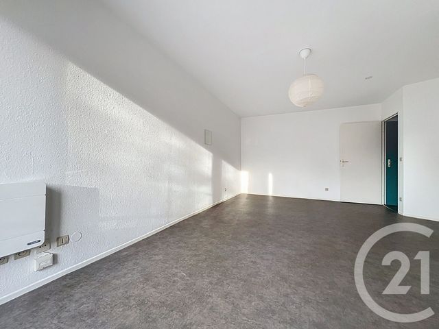 Appartement Studio à louer - 1 pièce - 31.83 m2 - NANCY - 54 - LORRAINE - Century 21 Joël Pierre Immobilier