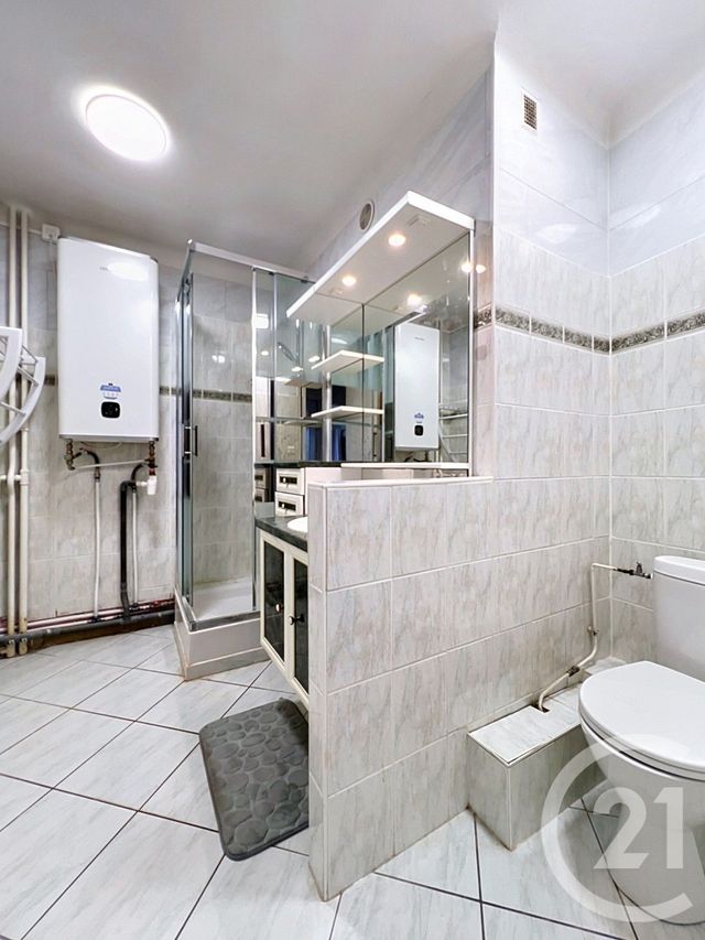 Appartement F3 à louer - 3 pièces - 57.02 m2 - NANCY - 54 - LORRAINE - Century 21 Joël Pierre Immobilier