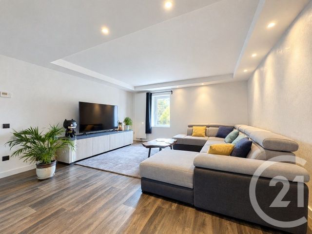 Appartement F3 à vendre - 3 pièces - 85.0 m2 - CHAMPIGNEULLES - 54 - LORRAINE - Century 21 Joël Pierre Immobilier