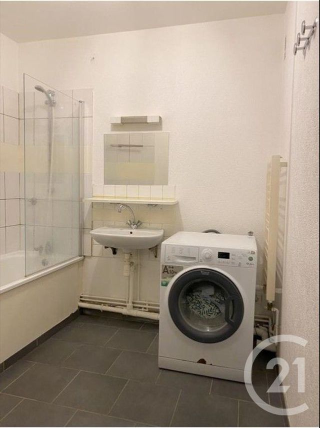 Appartement F3 à louer - 3 pièces - 71.42 m2 - NANCY - 54 - LORRAINE - Century 21 Joël Pierre Immobilier