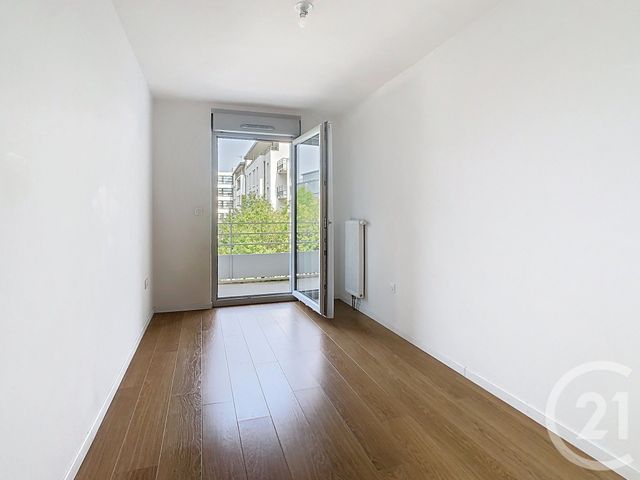 Appartement F3 à louer - 3 pièces - 61.72 m2 - NANCY - 54 - LORRAINE - Century 21 Joël Pierre Immobilier