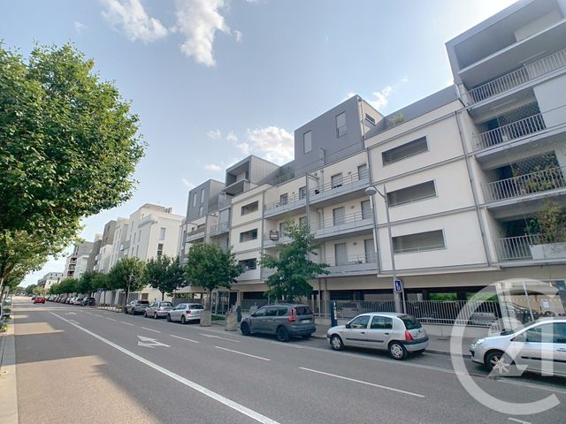 Appartement F3 à louer - 3 pièces - 61.72 m2 - NANCY - 54 - LORRAINE - Century 21 Joël Pierre Immobilier