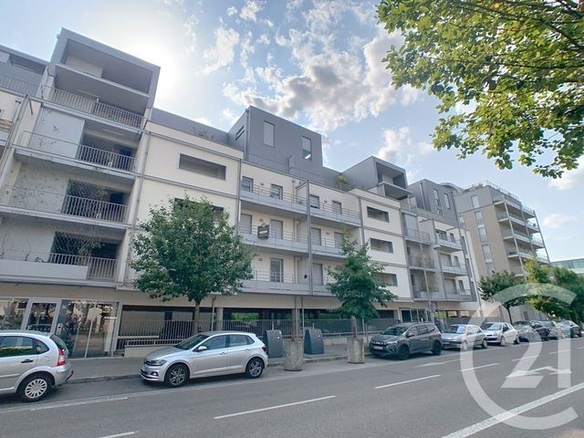Appartement F3 à louer - 3 pièces - 61.72 m2 - NANCY - 54 - LORRAINE - Century 21 Joël Pierre Immobilier