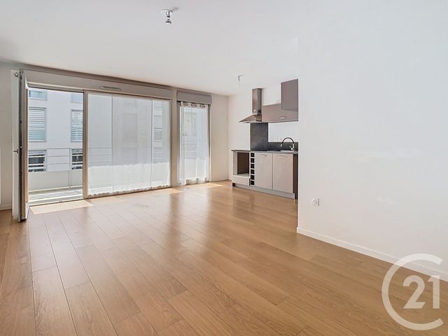 Appartement F3 à louer - 3 pièces - 61.72 m2 - NANCY - 54 - LORRAINE - Century 21 Joël Pierre Immobilier