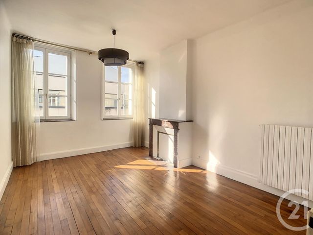 Appartement F3 à louer - 3 pièces - 60.4 m2 - NANCY - 54 - LORRAINE - Century 21 Joël Pierre Immobilier